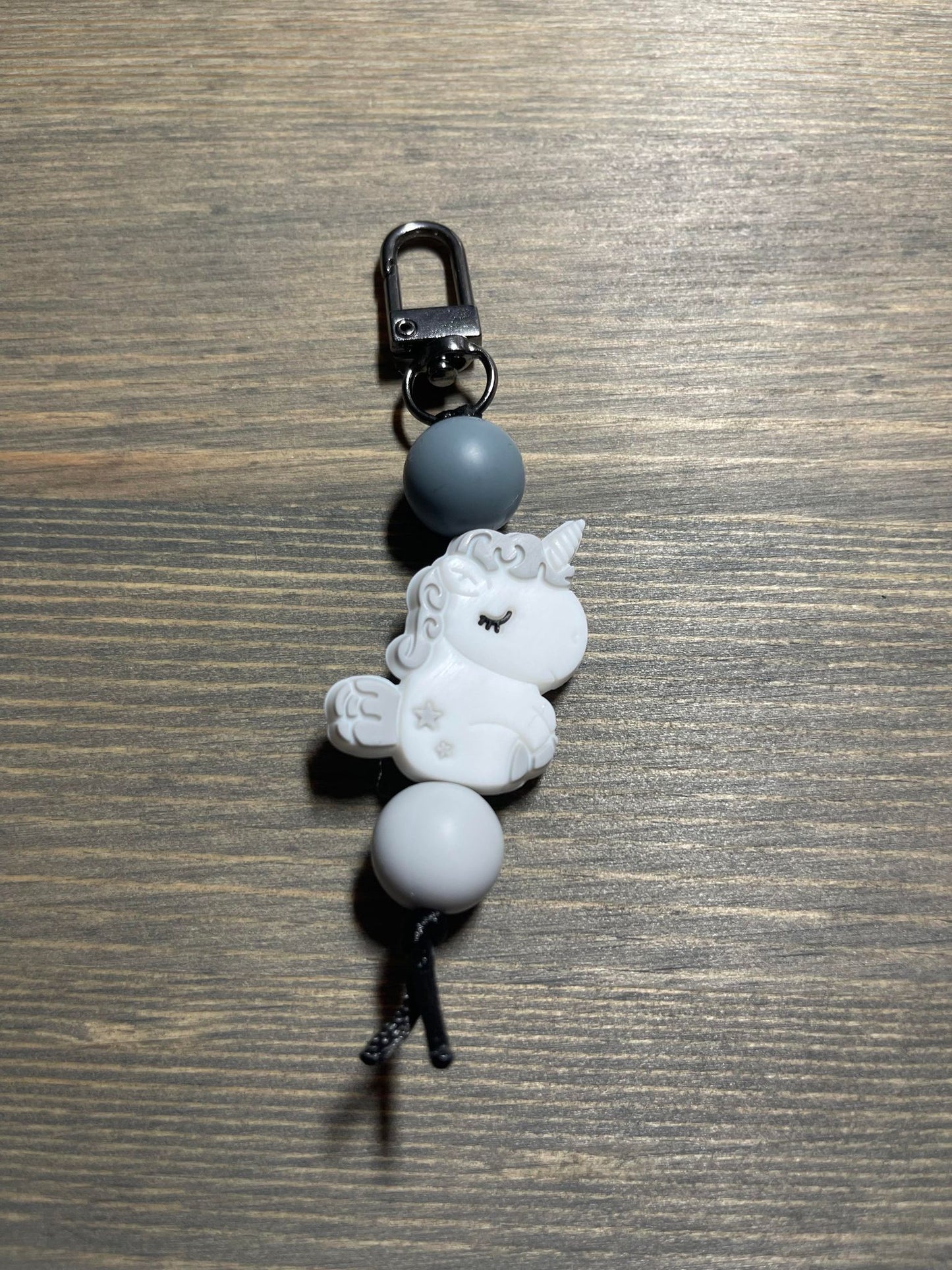 Unicorn Zipper Pull
